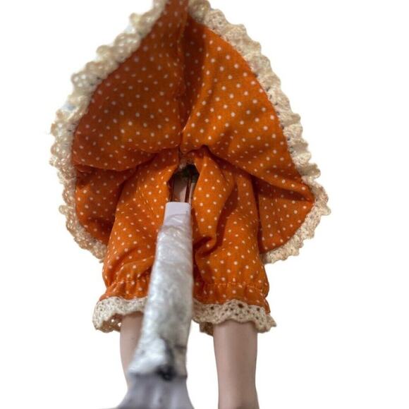 Marie Osmond Porcelain Doll Lucy Goosey Petite Amour - Picture 7 of 7